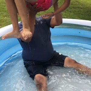 Meet your Posher, Yunery